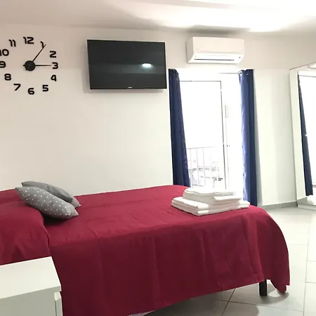 Bed and breakfast Dilemma 3*