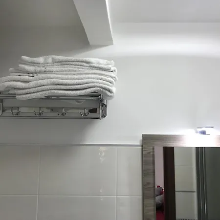 Bed & Breakfast Dilemma